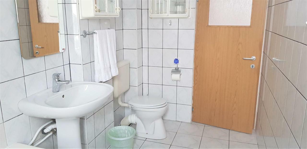 Coroian House Apartment คลูจ-นาโปกา ภายนอก รูปภาพ