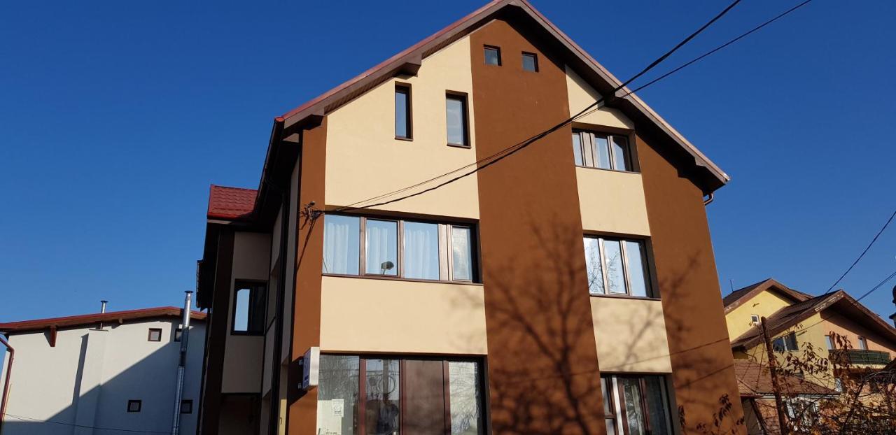 Coroian House Apartment คลูจ-นาโปกา ภายนอก รูปภาพ